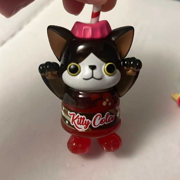 Funko Other - Funko Pop Paka Paka Soda Cat Series 1